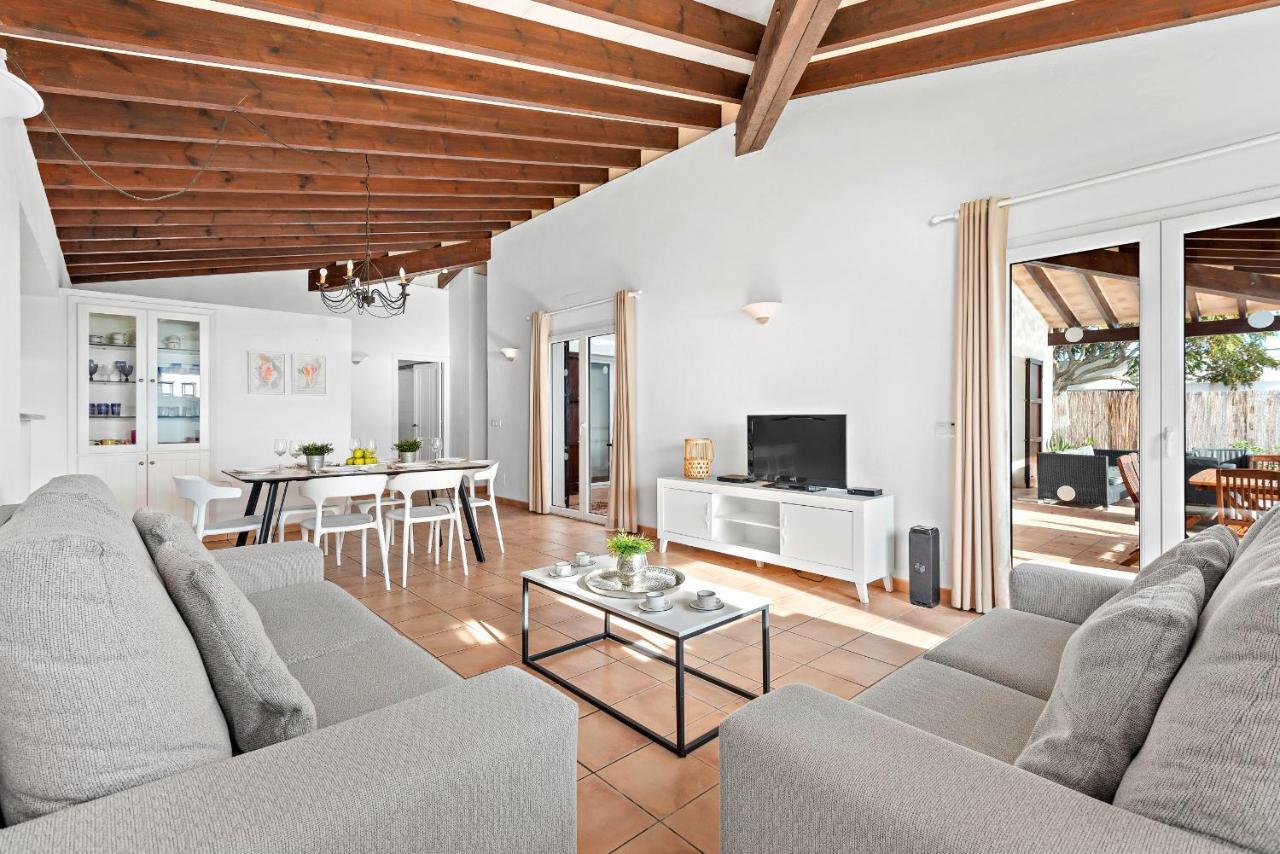 Villa Ribes Binibeca Exterior foto
